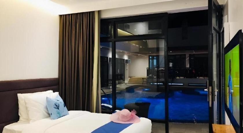 White Breeze Palawan Boutique Hotel Puerto Princesa Екстер'єр фото